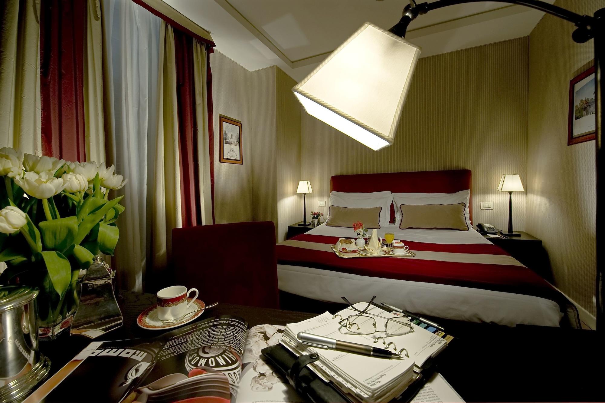 Hotel Dei Borgognoni Рим Номер фото